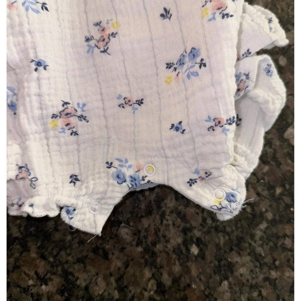 Emily and Oliver Baby Girls Floral Muslin Ruffle Romper White Blue 0-3 Months